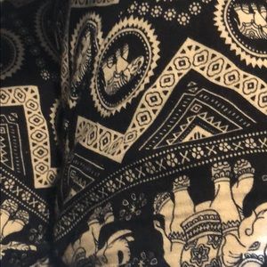 Meet your Posher, Phoebe